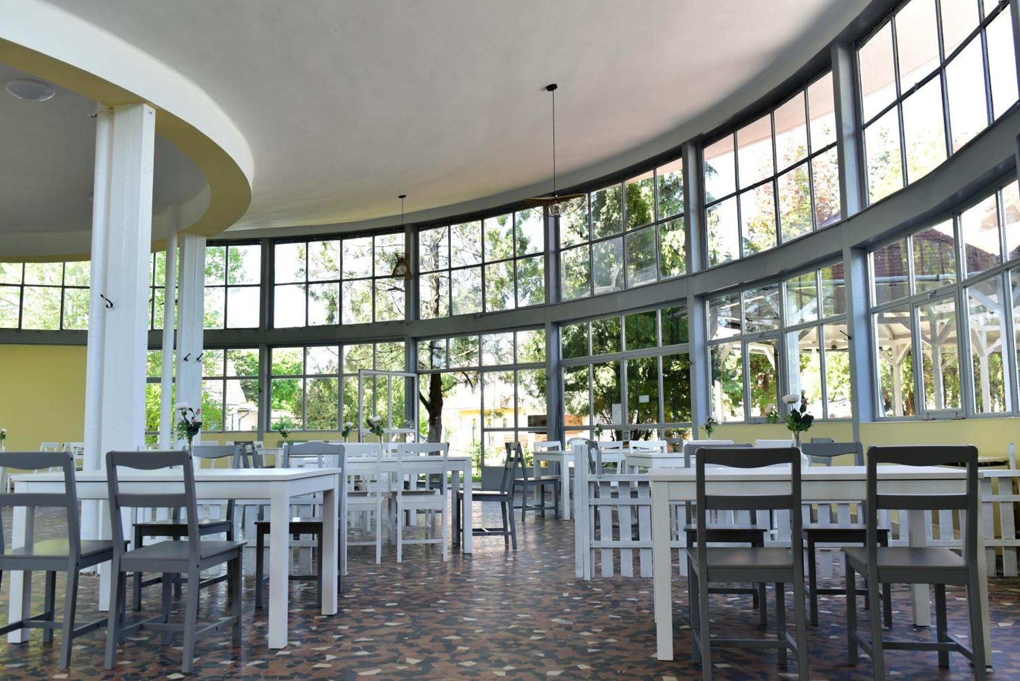 Zama Hotel Zamárdi Zewnętrze zdjęcie