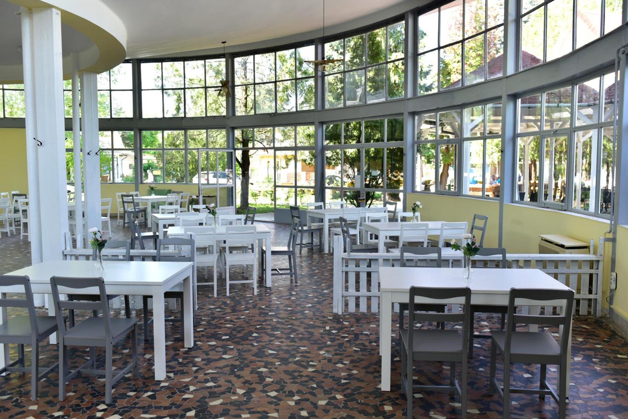 Zama Hotel Zamárdi Zewnętrze zdjęcie